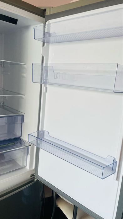 Продавам хладилник  Beko