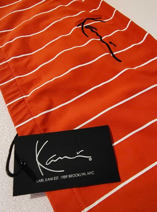 НОВО с етикет! Бюстие Karl Kani , размер M, червено