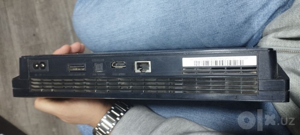 ПРОДАМ PLAYSTATION 3 (PS3)

Продаётся игровая приставка PlayStation 3!