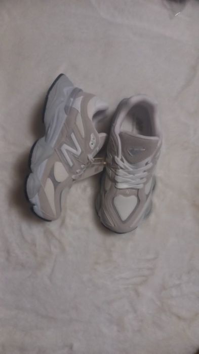 Adidasi de dama NB