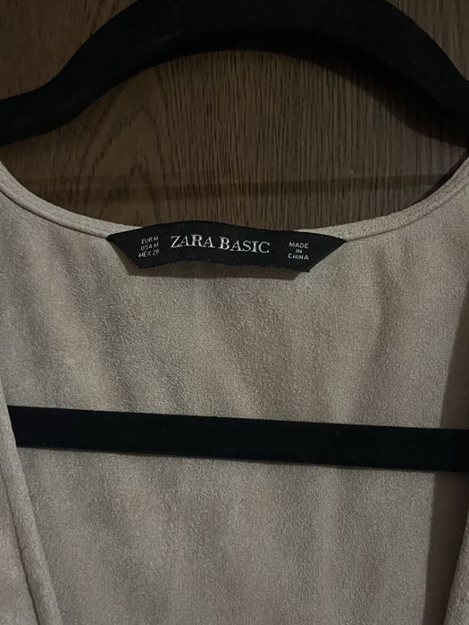 Велурена рокля ZARA