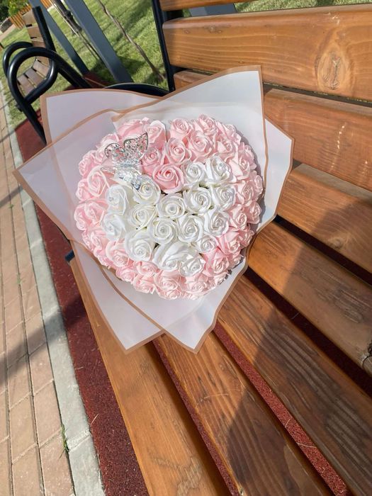 buchet de trandafiri din sapun