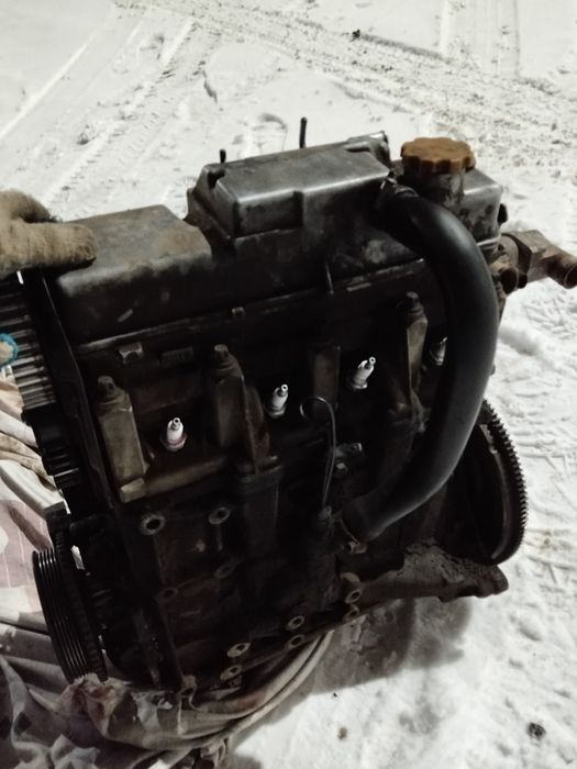 Мóтóр сáтылады.Ваз 2114 .8 клáпáн