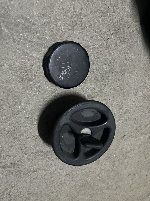 Alfa Romeo 75 - капачка резервоар/масло, ECU, дебитомер