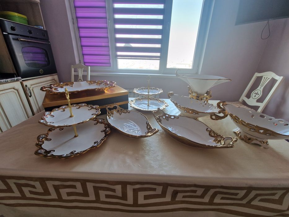 Продаю набор посуды