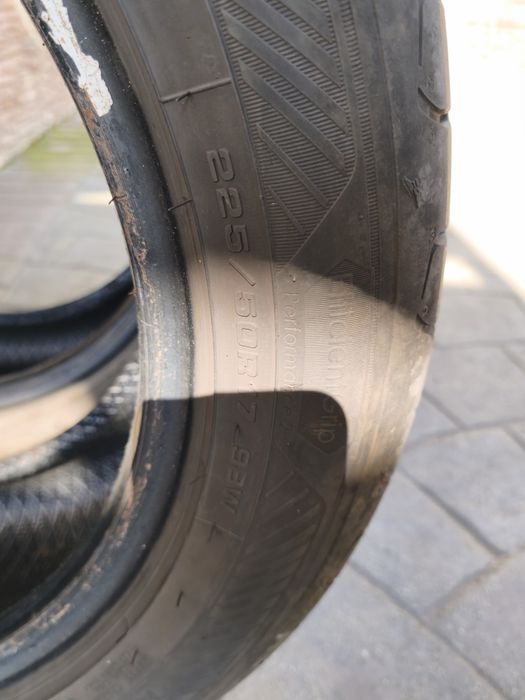 225/50/17 Goodyear Dot 23