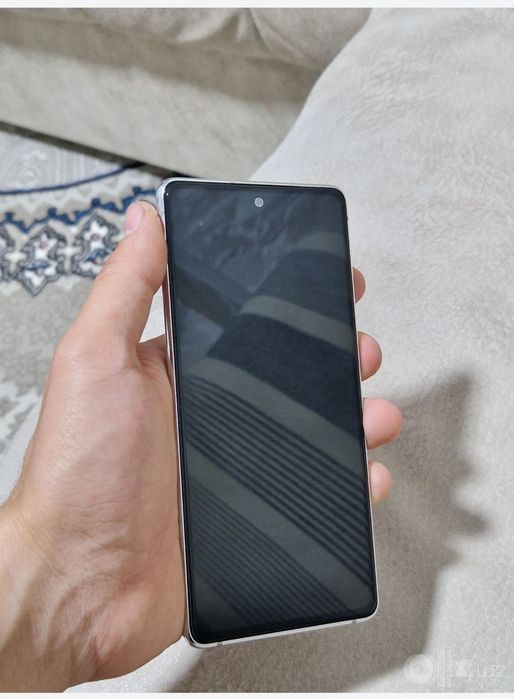 Samsung S20 5G holat zõr