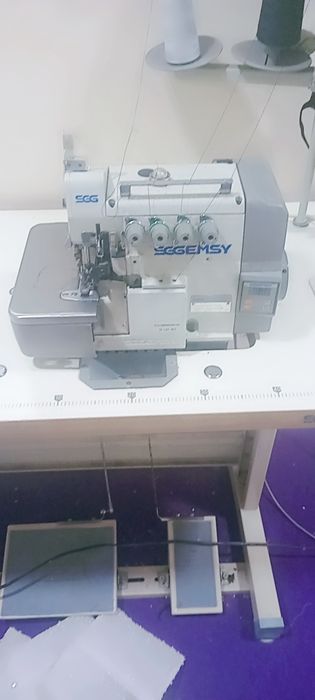 Tikuvchilik mashinasi sotiladigan