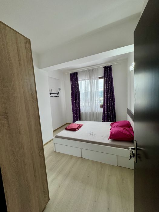 Inchiriere Apartament foarte spatios, zona Kaufland