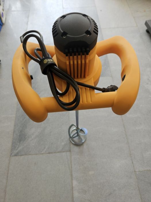 Миксер строительный Теха миксер