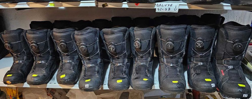 Vand Clapari/Buti snowboard si marimi  mari 45-50