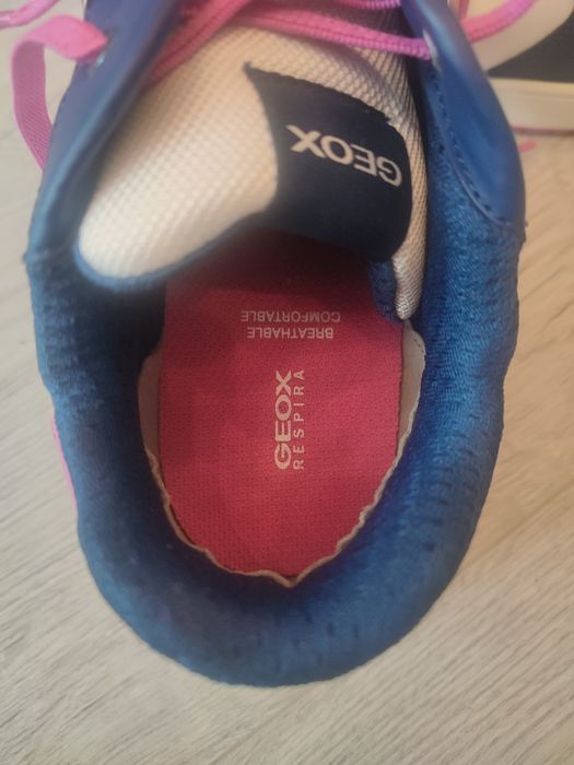 Нови спортни обувки Geox!