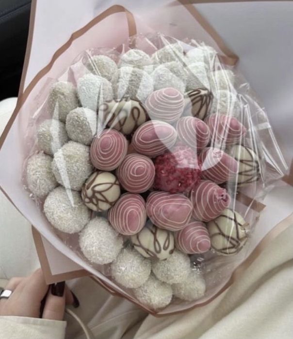 Клубника в шоколаде  12+3 Акция