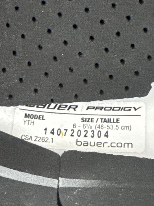 шлем хоккейный детский