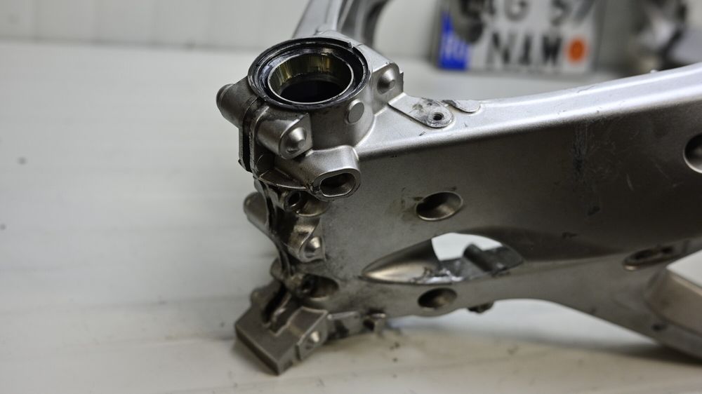 Cadru Cu Acte Sasiu Yamaha FZ6 2004 - 2009