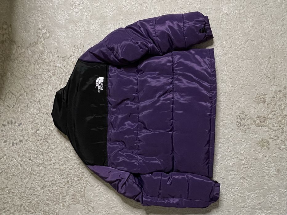 продается куртка The north face