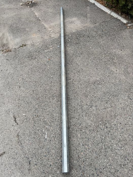 Вал на рольворота