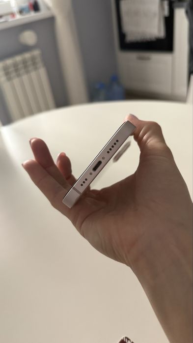Iphone 13 телефон