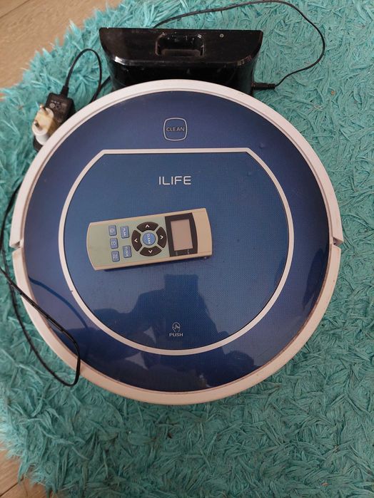 Работеща прахосмукачка робот