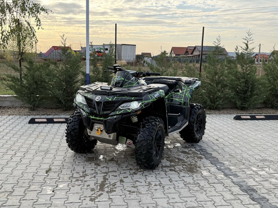 De vanzare CFMoto 1000 2023