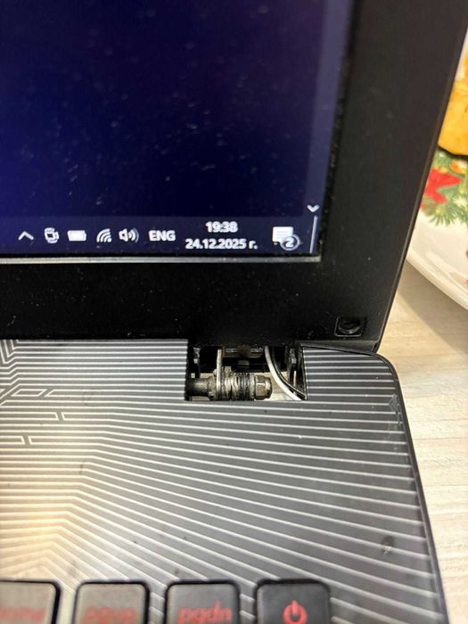 Asus republic of gamers 16gb ram 1tb ssd sata 3 , nvidia geforce 2gb