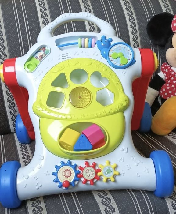 Уолкър на български