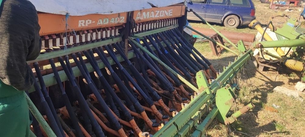 Vând freză cu semănătoare rabe