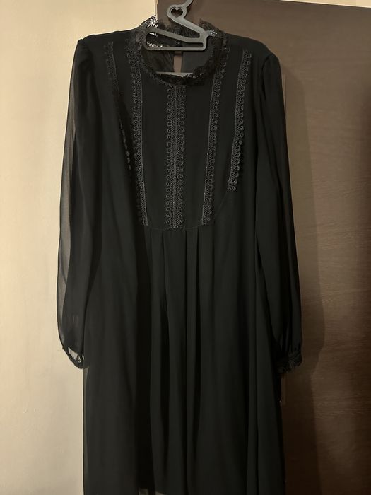 Платье ченого цвета шифон