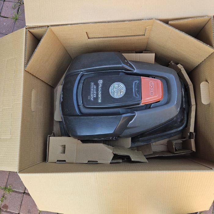 Косачка  робот  husqvarna
