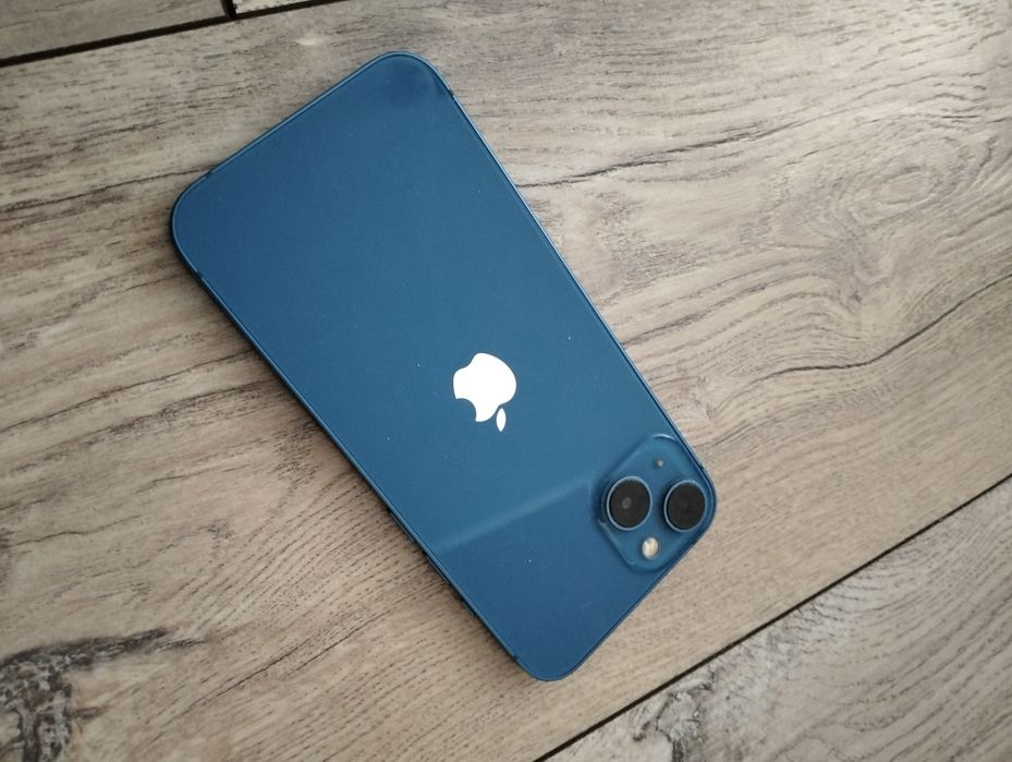 iPhone 13. Цена 190.000