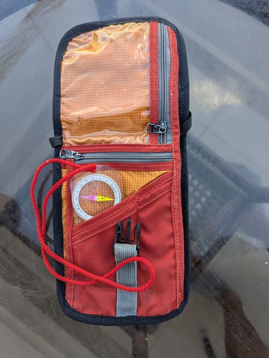 маркова туристическа мини чанта tatonka планински туризъм катерене