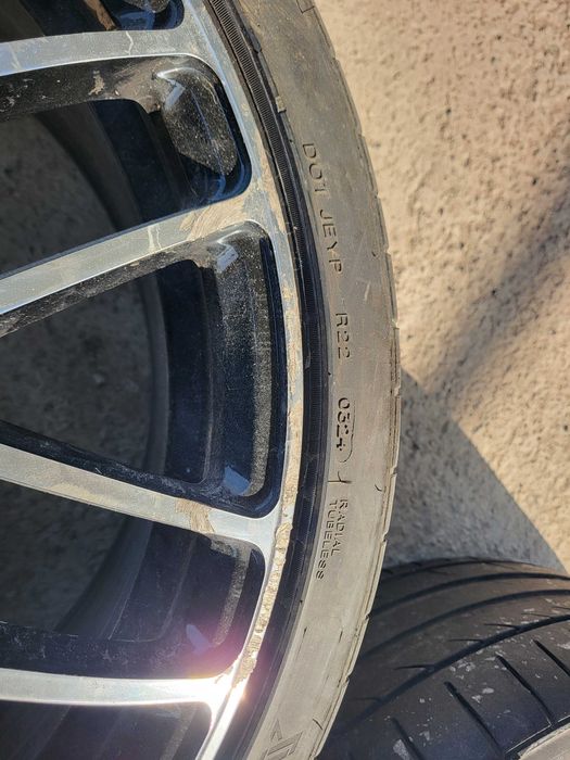 Джанти с гуми 5х108 20ки