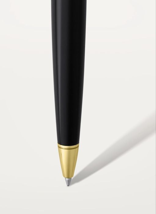 R de Cartier - pix cu bila deosebit