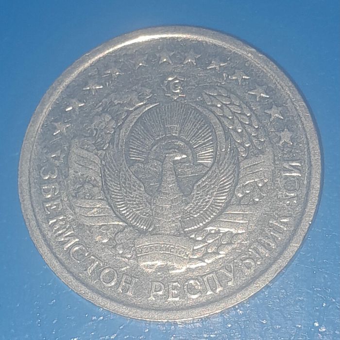 Продам Монеты разные.