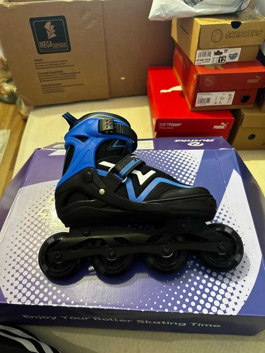 Role Ruthfot negru/albastru, marimea 34-37 nou, la cutie