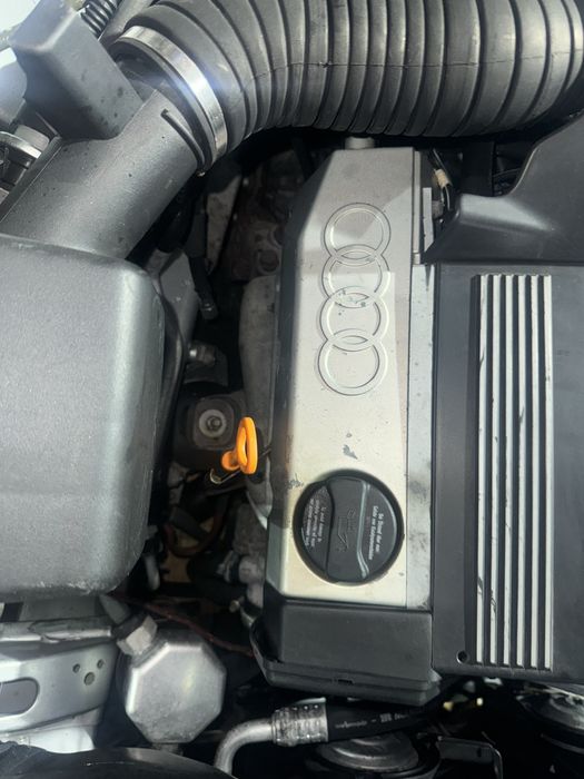 Ауди А6 2.6 матор