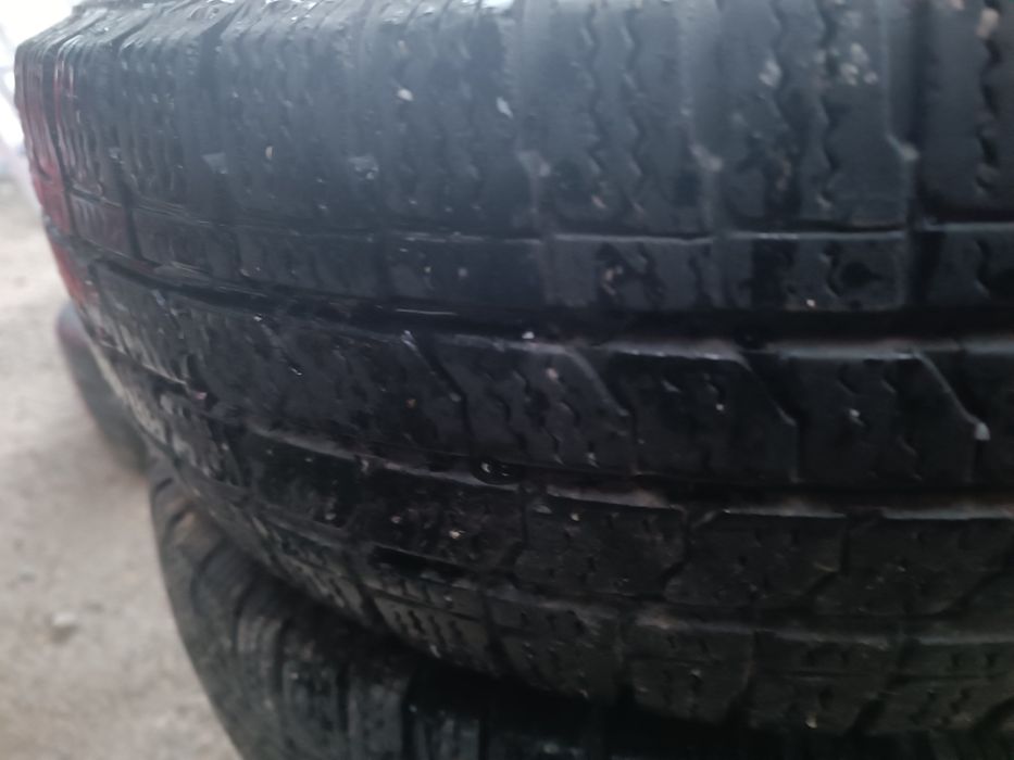 Зимни гуми за бус 215/60/15 C, ДОТ 3020