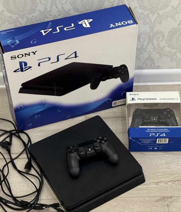Продам PlayStation 4 Slim 1TB