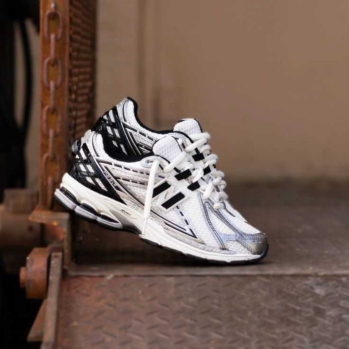 Продам New balance 1906R Оригинал!