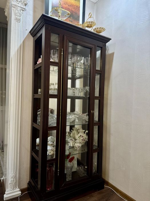 сервант для посуды