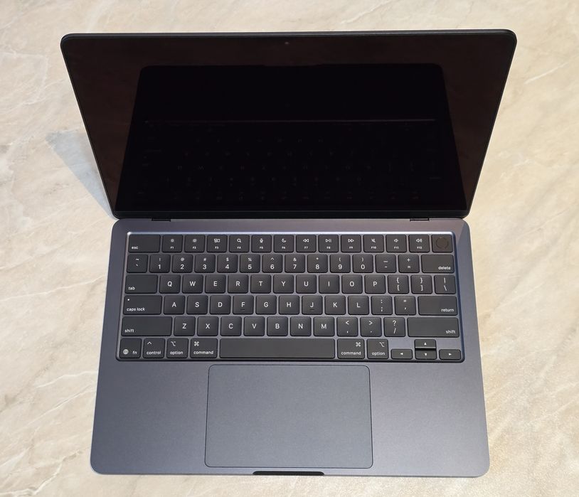 MacBook Air 13 M4 24/512