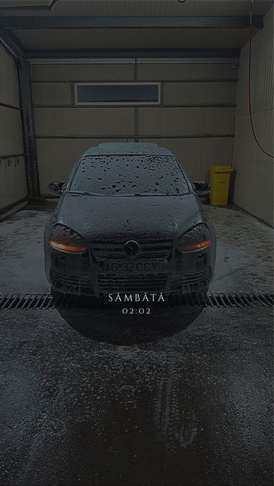 Golf 5 1.6 fsi pachet r32