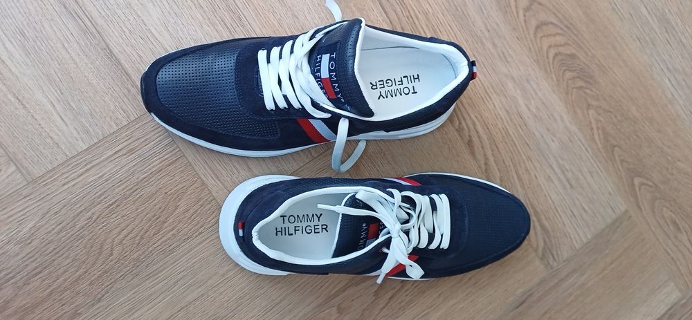 Кроссовки Tommy Hilfiger