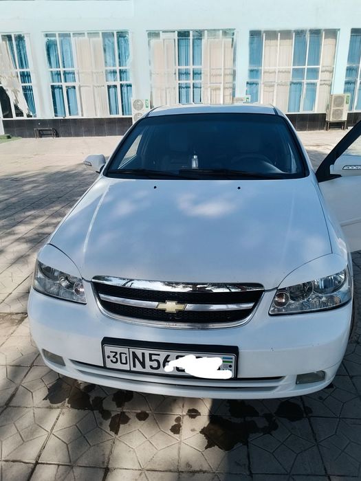 Lacetti 1.8  yil 2009