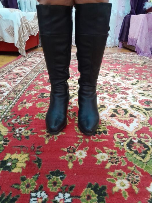 Продам сапоги кожанные