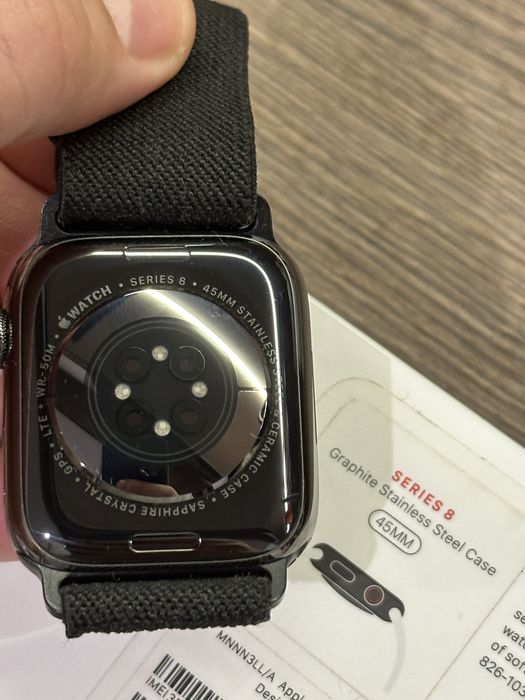 Apple Watch 8 Stainless Steel Graphite - 45mm