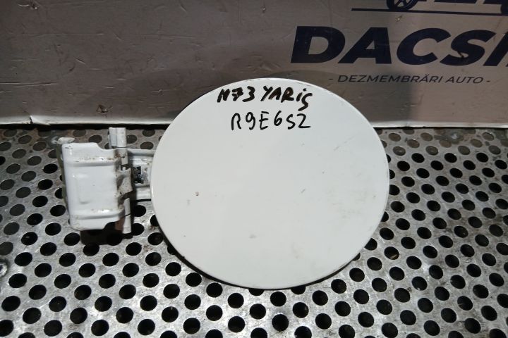Usita rezervor Toyota Yaris XP130
