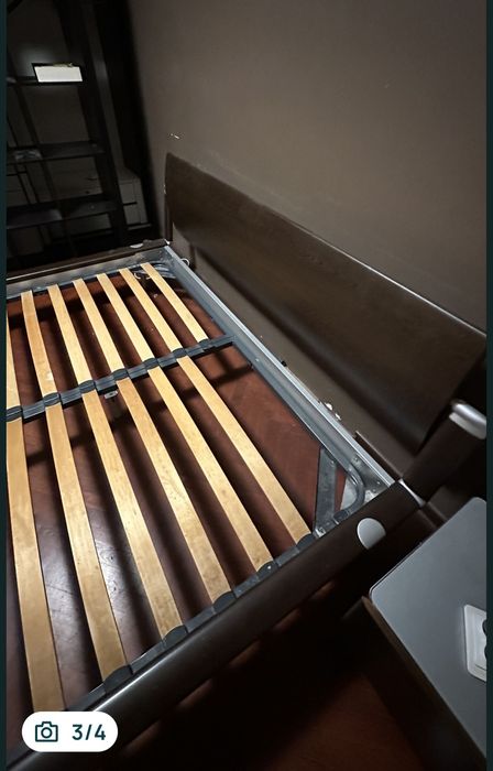 Продавам спалня 200 180