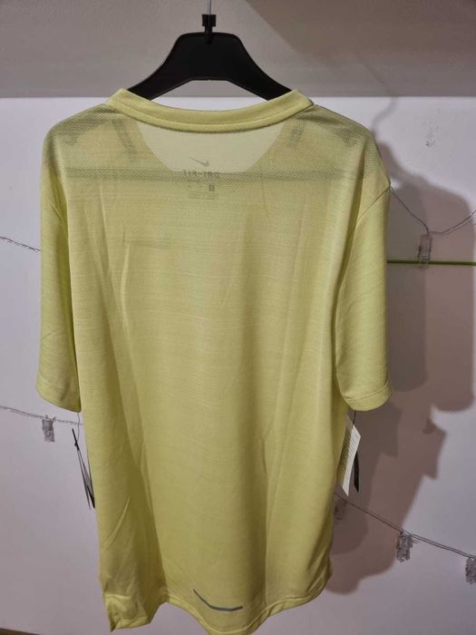 Tricou nike de sport