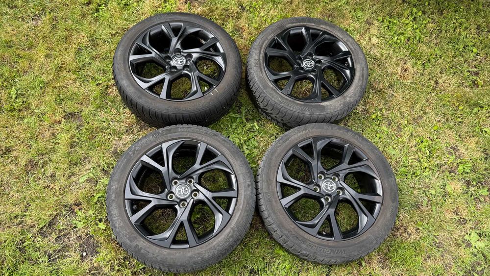 Оригинални 18" джанти Toyota CH-R (18x7J ET50 5x114.3) + зимни гуми NEXEN 225/50R18 99H